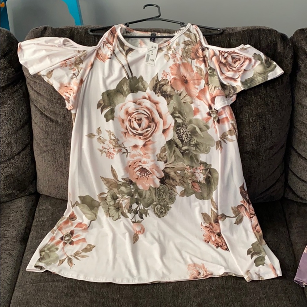 NWT Floral dress